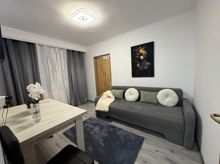 Apartament cu 2 camere semidecomandat în Trivale