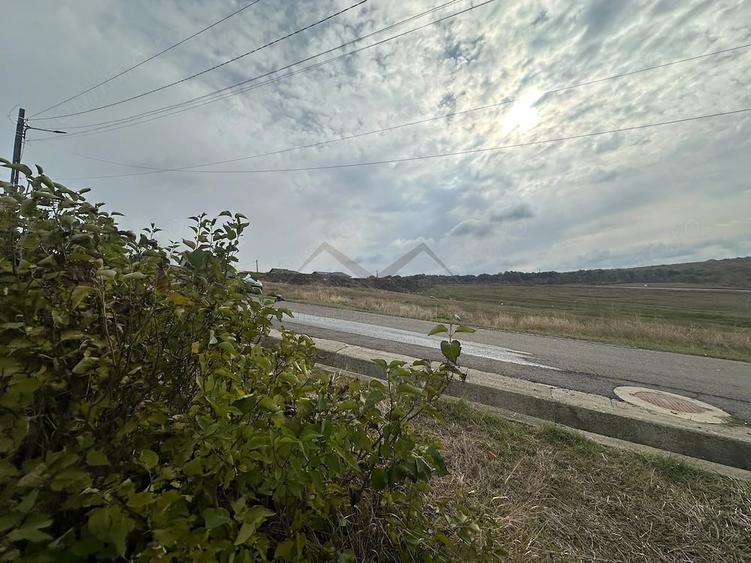 Teren de 4706 mp, în Filiași