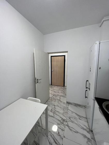 Garsonieră decomandată în Grozăvești