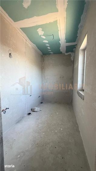 Casă cu 4 camere cu Teren 550 Mp în Valea Borcutului