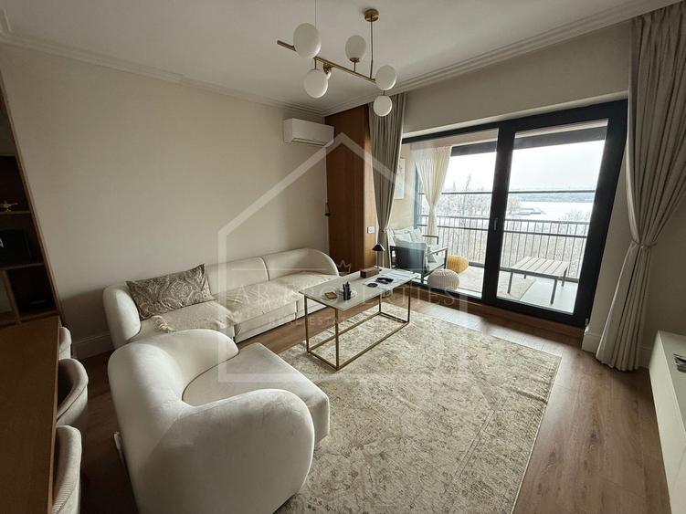 Apartament cu 3 camere semidecomandat, mobilat în Sisești