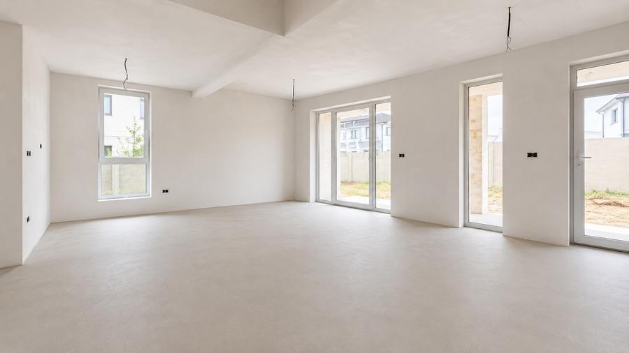 Duplex cu 5 camere cu Teren 250 Mp în Moșnița Nouă