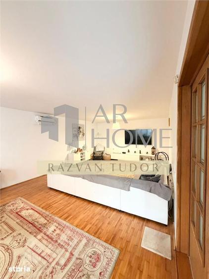 Casa 5 camere lux , cu garaj , beci , Ploiesti , ultracentral - 1
