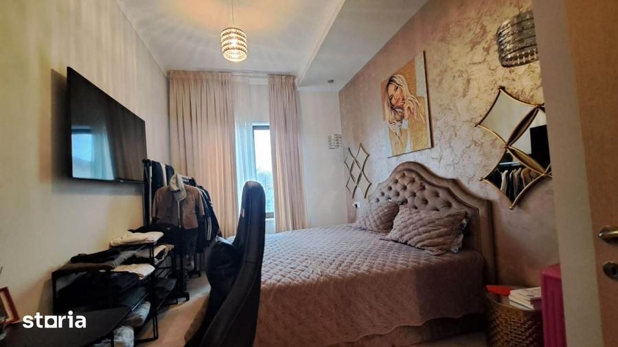 Apartament cu 4 camere decomandat în Corbeanca