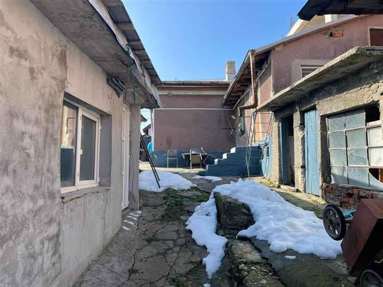 Teren Construcții intravilan de 976 mp, în Băneasa