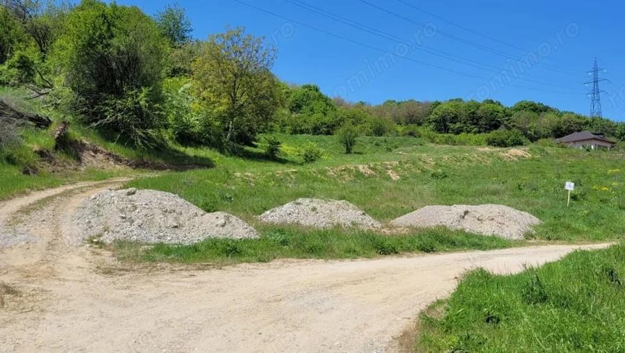 Teren de 620 mp, în Nord
