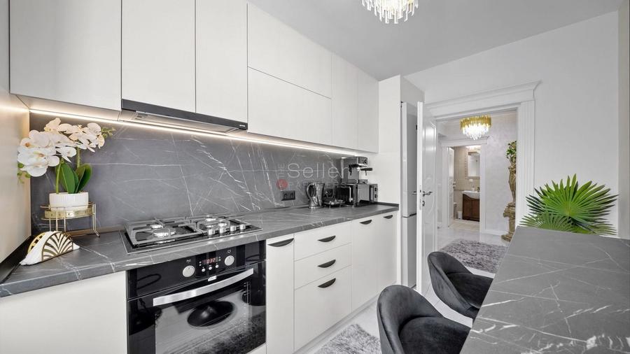 Apartament cu 2 camere decomandat, mobilat în Avantgarden