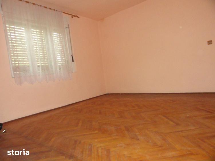 Casă cu 4 camere cu Teren 274 Mp în Gai