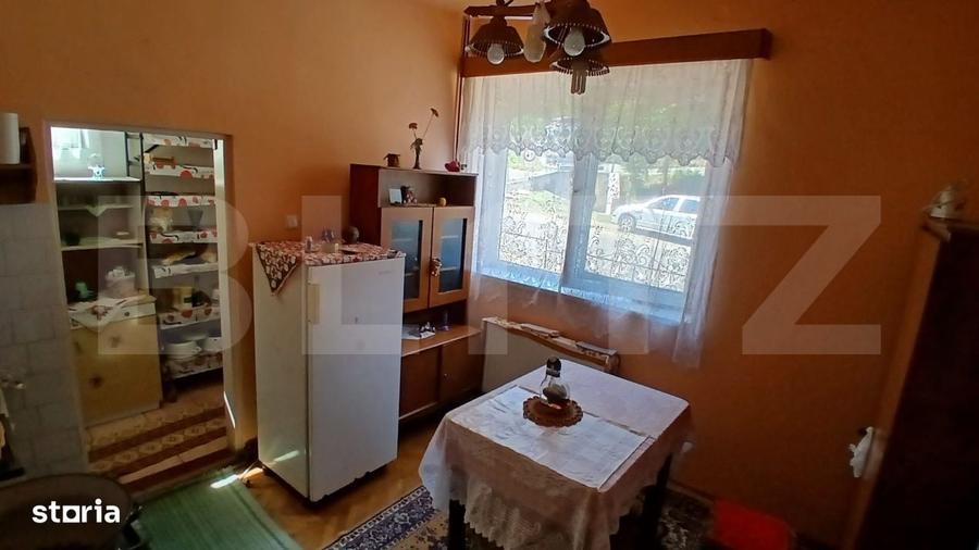 Casă cu 3 camere în Central