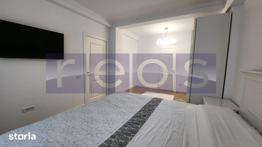 Casă cu 6 camere cu Teren 198 Mp în Străulești