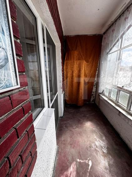 Apartament cu 4 camere decomandat, mobilat în Câmpia Turzii