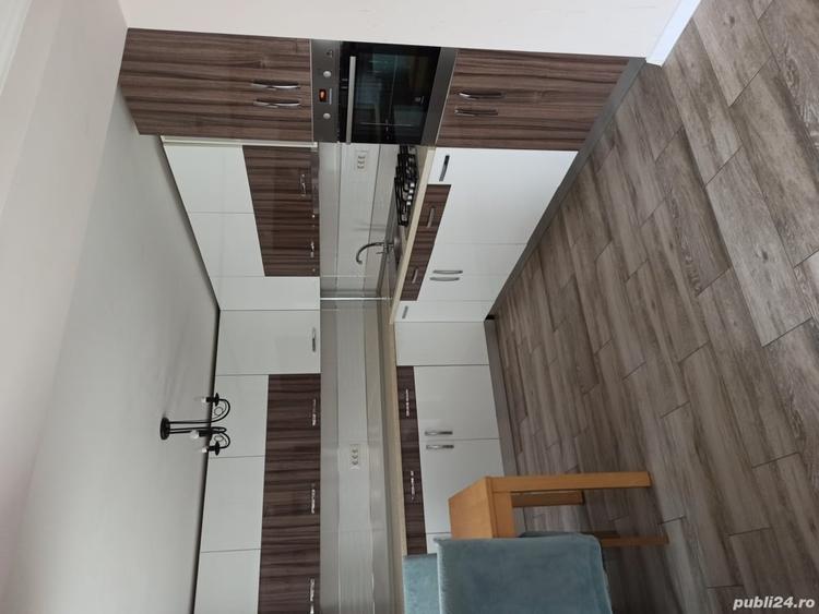 Casă cu 5 camere cu Teren 638 Mp în Tecuci