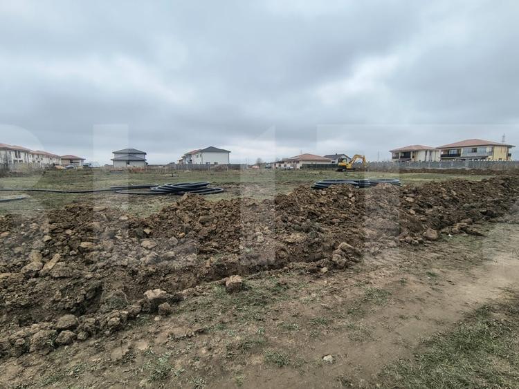 Teren Construcții intravilan de 798 mp, în Moșnița Nouă