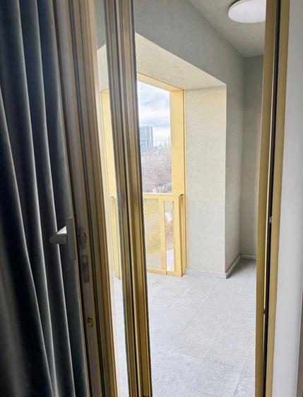 Apartament cu 2 camere decomandat în Aviației