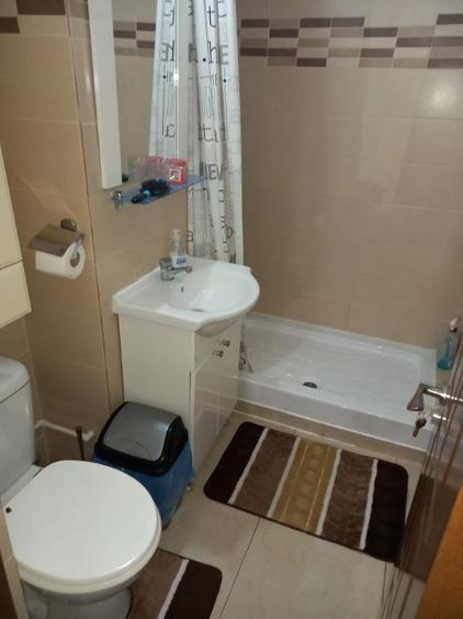 Apartament cu 2 camere decomandat în Casa de Cultură