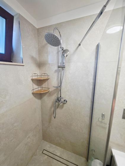 Casă individuală cu 5 camere cu Teren 550 Mp în Păuleștii Noi