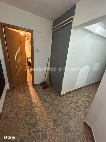 De inchiriat apartament cu 2 camere, balcon,mobilat si utilat 1000 lei