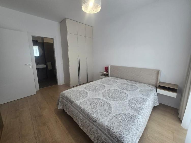 Apartament cu 2 camere semidecomandat, mobilat în Chitila