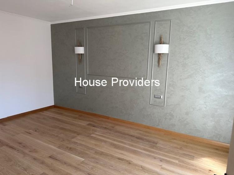 Apartament cu 3 camere, mobilat în Unirii