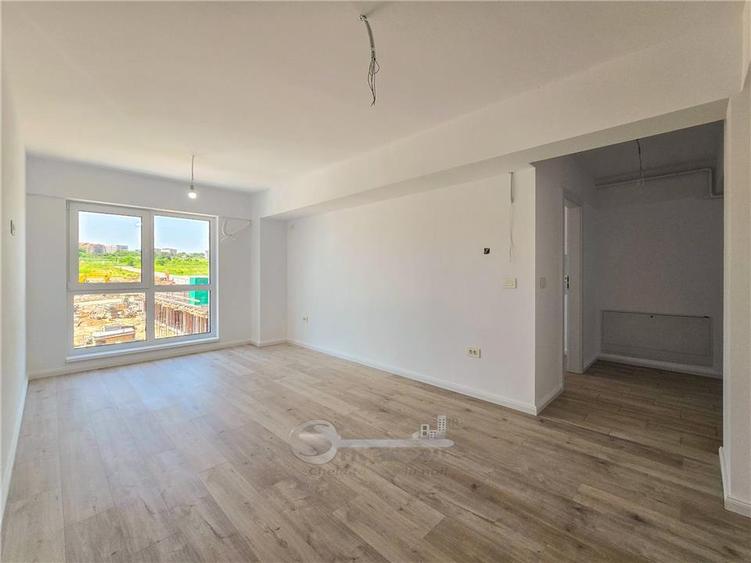 Apartament cu 3 camere decomandat în Galata