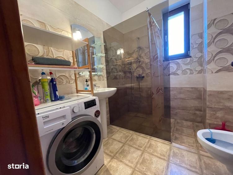 Apartament cu 2 camere decomandat în Găvana