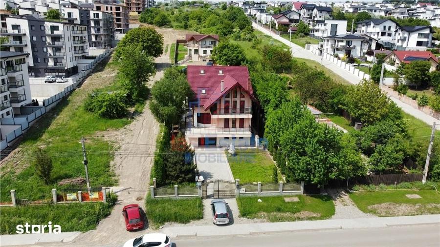 Casă cu 5 camere cu Teren 1000 Mp în Rediu