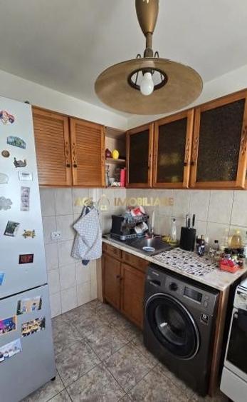 Apartament cu 2 camere semidecomandat, mobilat în Drumul Taberei