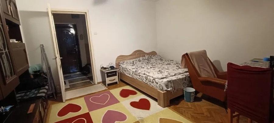Garsonieră decomandată, mobilată în Tătărași