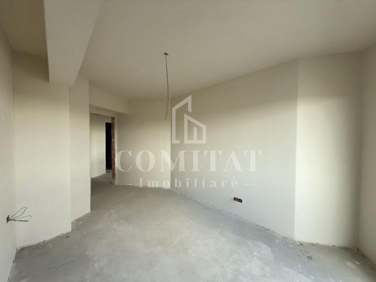 Apartament cu 4 camere semidecomandat în Zorilor