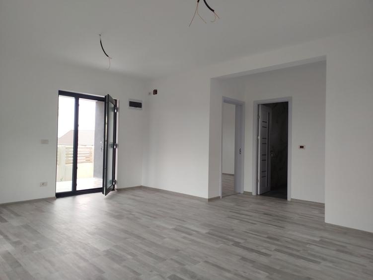 Casa 3 camere localitatea Lumina - 5