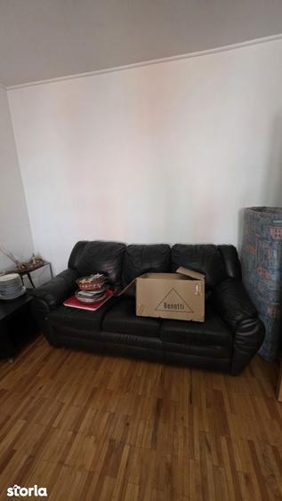 Apartament cu 2 camere decomandat în Pantelimon
