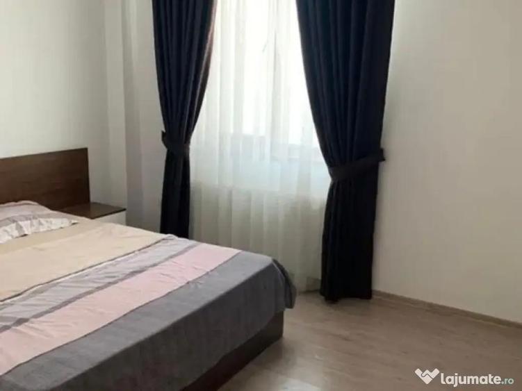 Apartament cu 2 camere semidecomandat, mobilat în Elvila