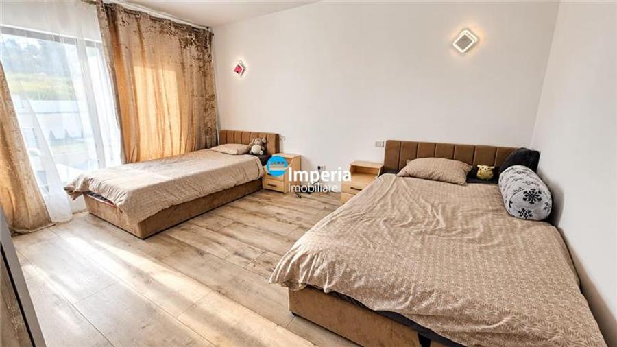 Casă individuală cu 4 camere cu Teren 268 Mp în Bucium
