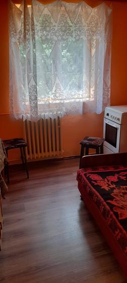 Garsonieră decomandată în Micro 14