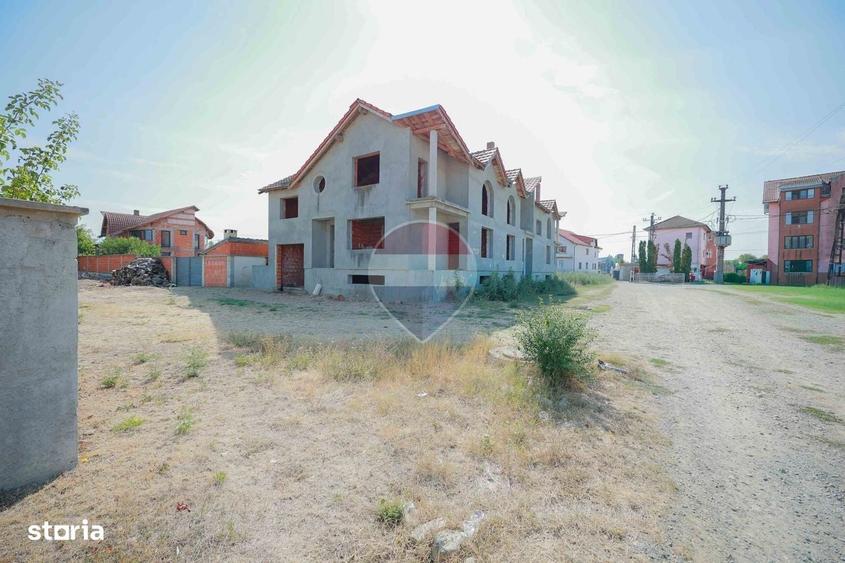 Casă cu 4 camere cu Teren 161 Mp în Central