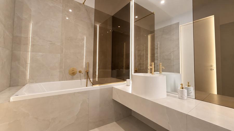 Apartament cu 2 camere decomandat, mobilat în Pipera