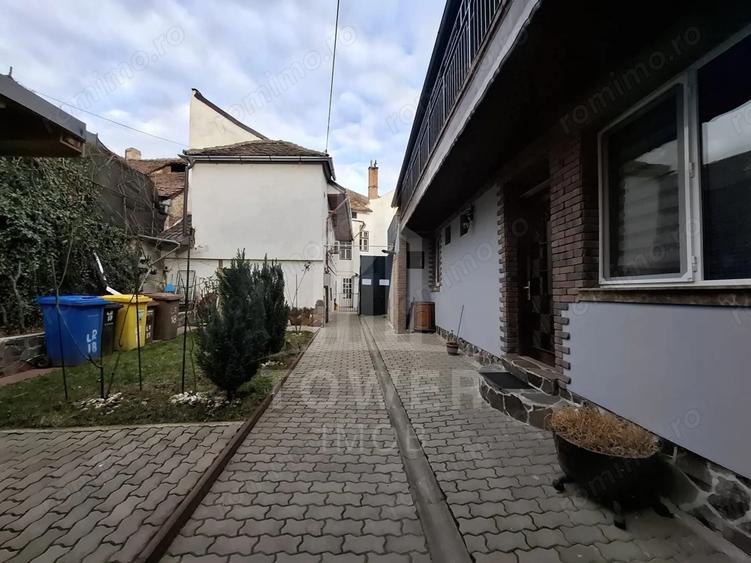 Teren de 80 mp, în Orașul de Jos