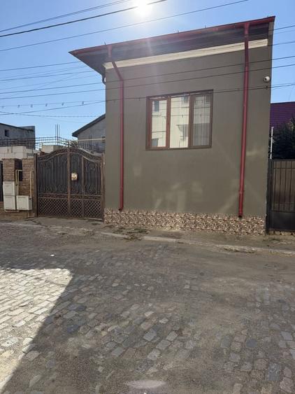 Casă cu 3 camere în Port
