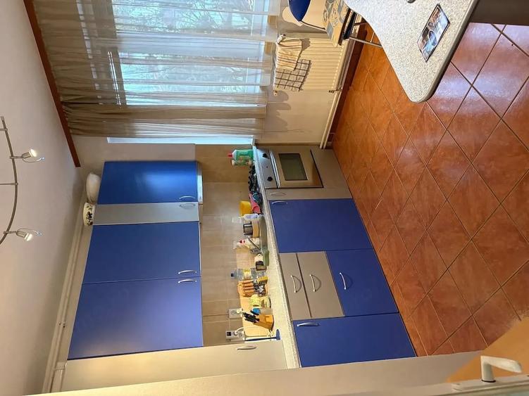 Casă cu Teren 200 Mp în Fabric