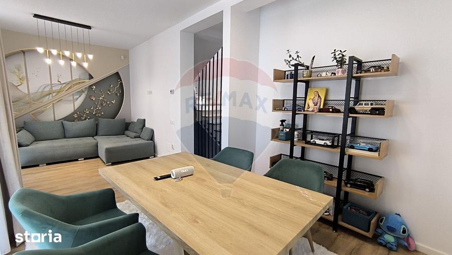 Casă cu 4 camere cu Teren 180 Mp în Borhanci