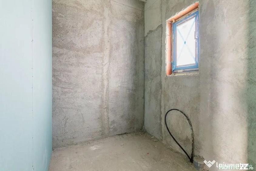 Casă cu 4 camere cu Teren 409 Mp în Corbeanca