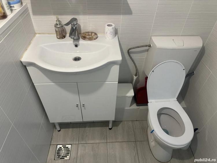 Apartament cu 2 camere semidecomandat în Steaua