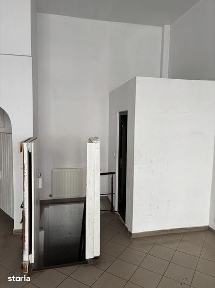 Spațiu comercial, de 81 mp, în Centrul Istoric