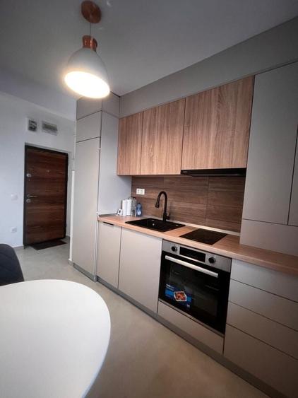 Apartament cu 2 camere nedecomandat în Central