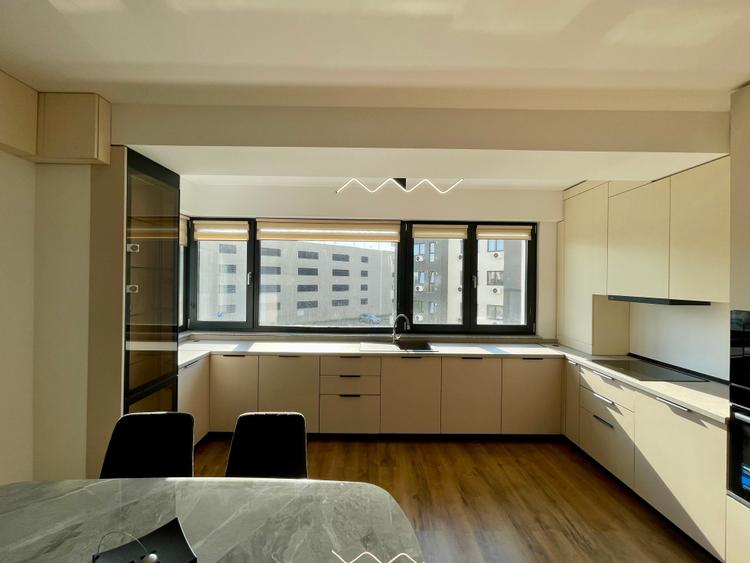 Apartament cu 2 camere decomandat în Pipera