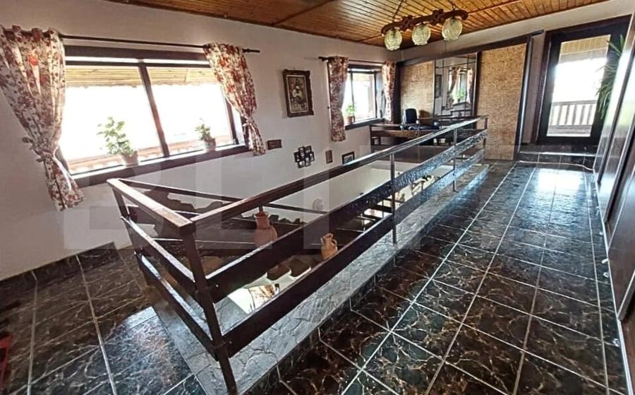 Casă individuală cu 5 camere cu Teren 3000 Mp în Teiș