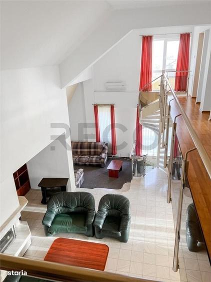 Casă cu 4 camere în Sânmartin