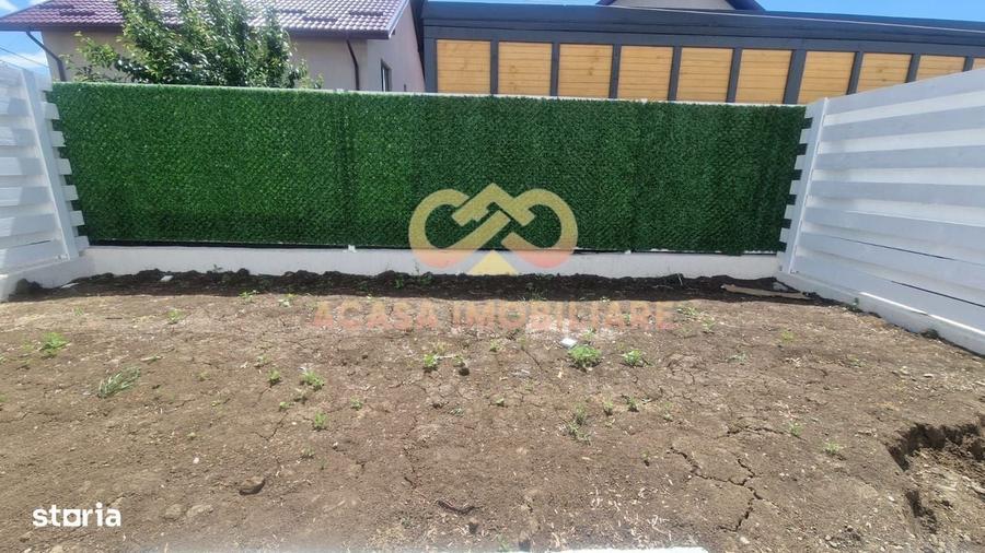 Apartament cu 4 camere decomandat în Rediu