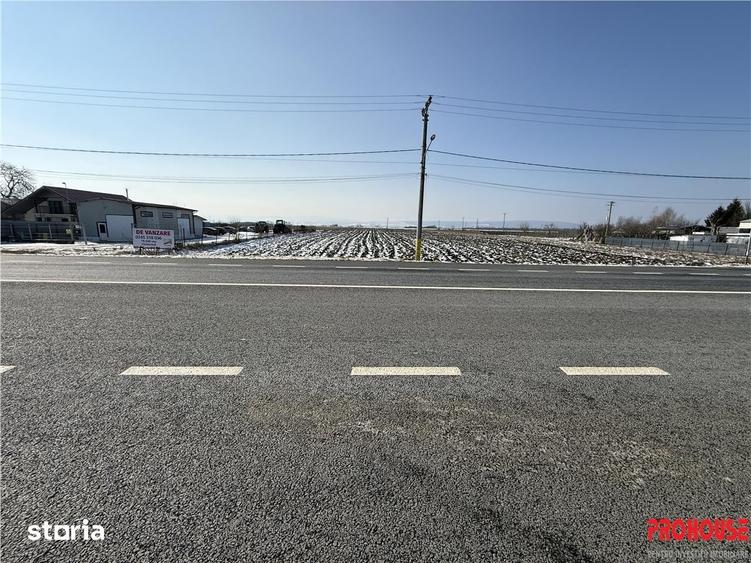 Teren de 16540 mp, în Săucești