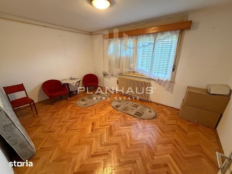 Casă cu 4 camere cu Teren 650 Mp în Orașul Vechi